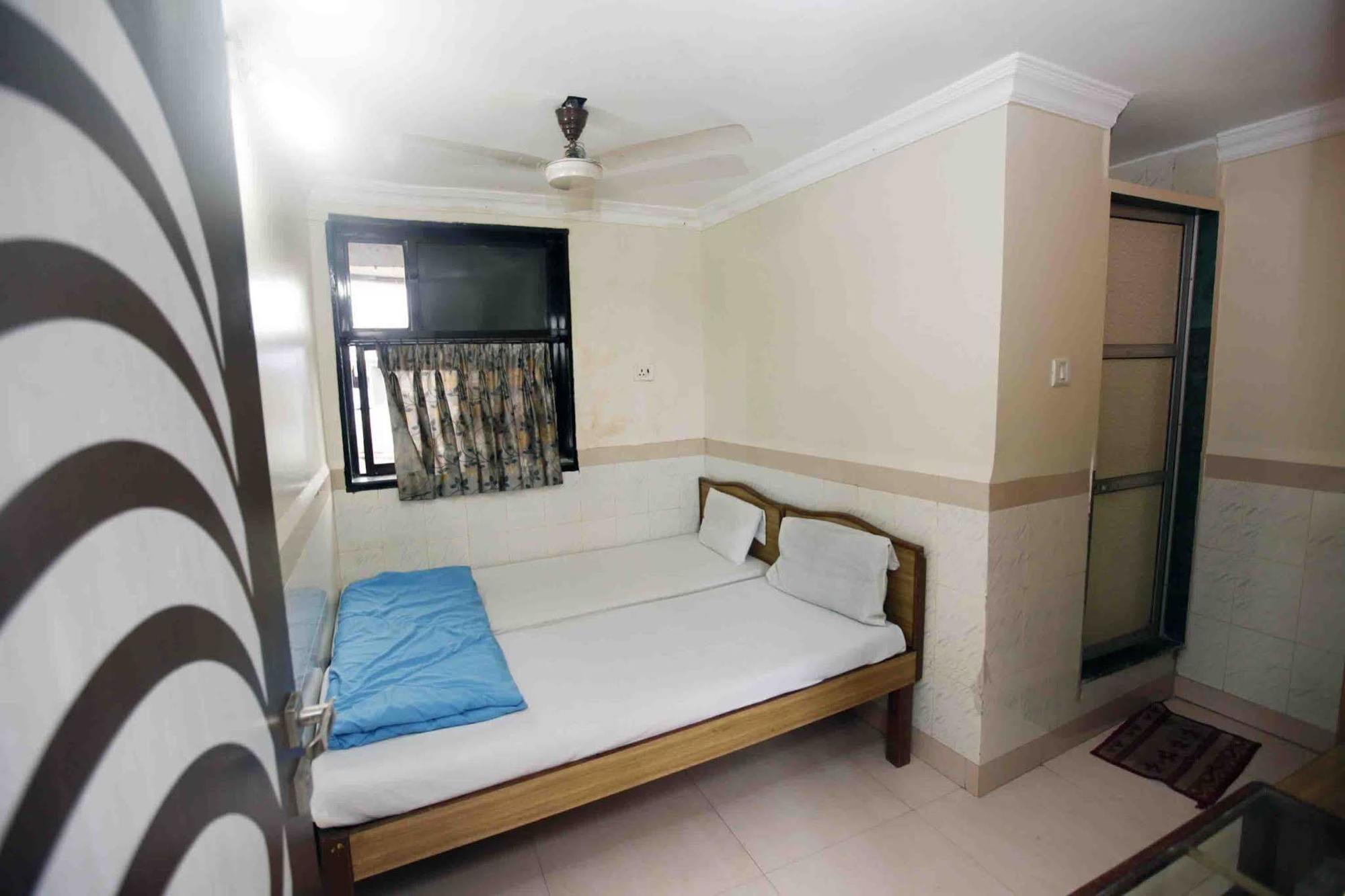 Al Madina Palace Mumbai
